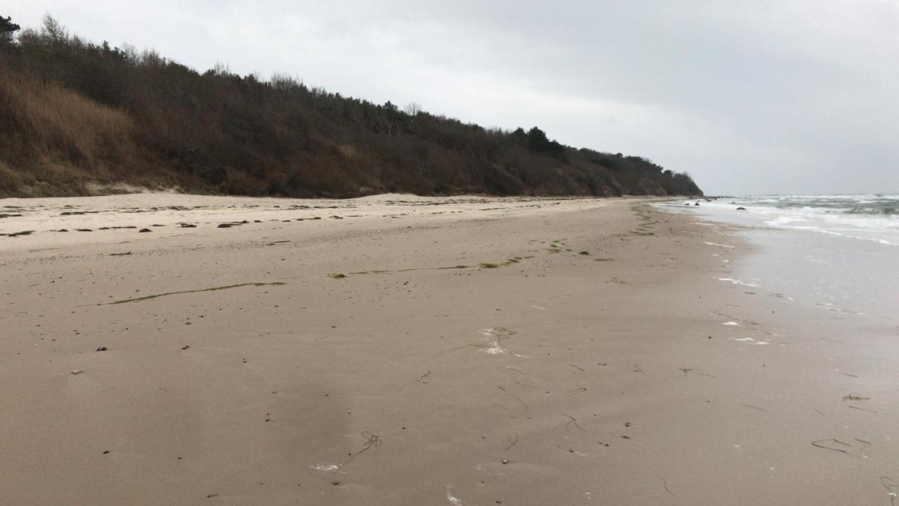 Meiks Ostseehuetten Dranske Exterior photo